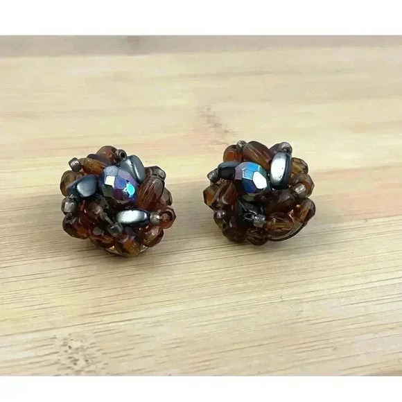 VTG Glass Bead Cluster Clip On Earrings Brass West Germany Iridescent - Picture 11 of 13